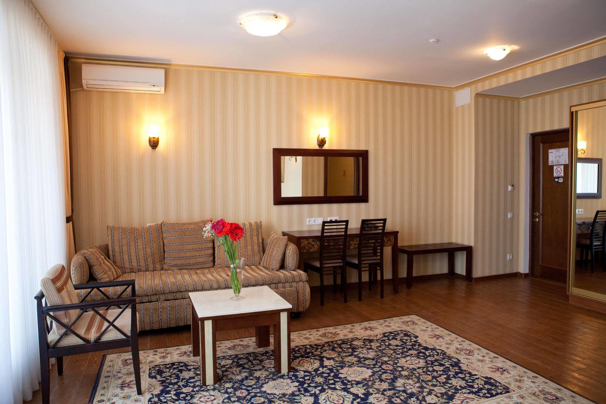 Villa Panama Οδησσός Εξωτερικό φωτογραφία